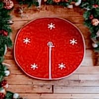 Kar Tanesi Desenli Yılbaşı Çam Ağacı Altı Örtüsü Kırmızı 100x100