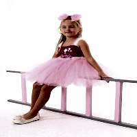 Barbie Kostümü Askılı